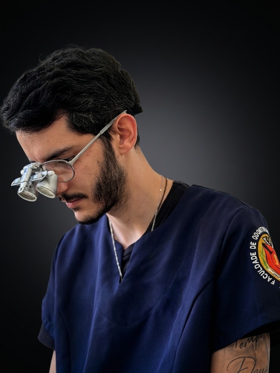 Dr. Guilherme Assed — Cirurgião-dentista FORP/USP